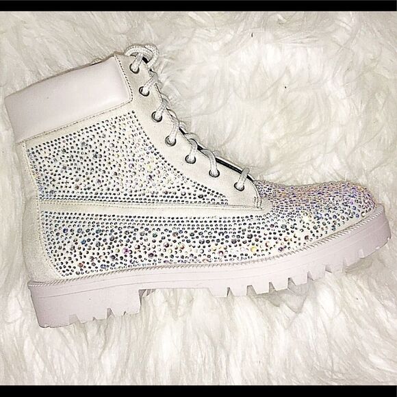 Cape Robbin Raven-6 Silver Lace Up Boot 🔥 Iridescent Rhinestones! Size 9 BNIB - Picture 3 of 16
